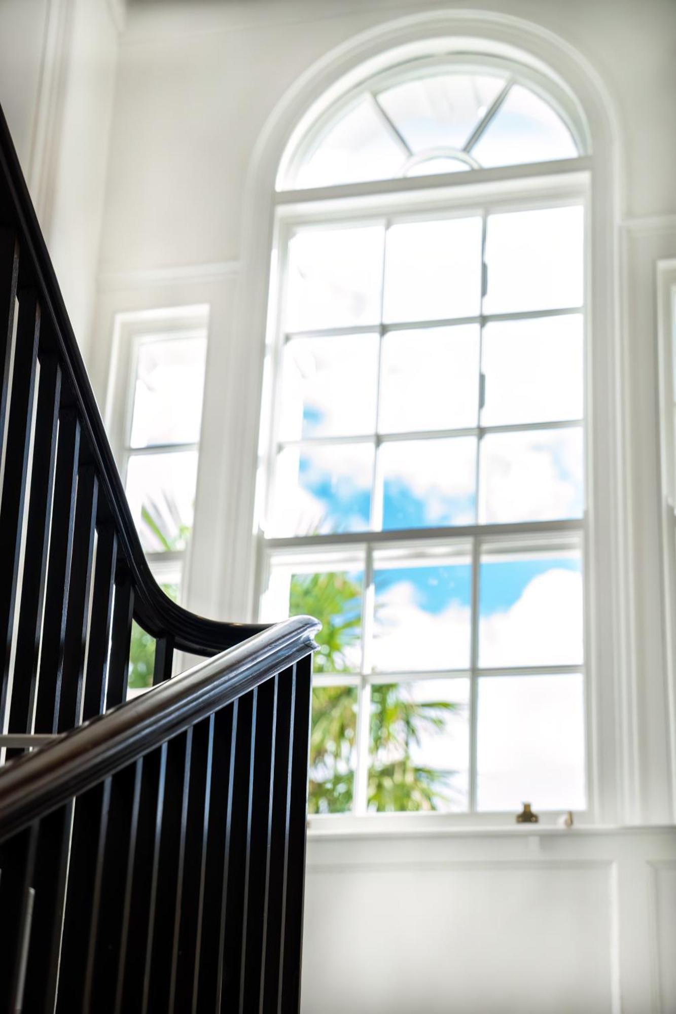 Lonsdale House Boutique Apartments อัลเวอร์สตัน ภายนอก รูปภาพ