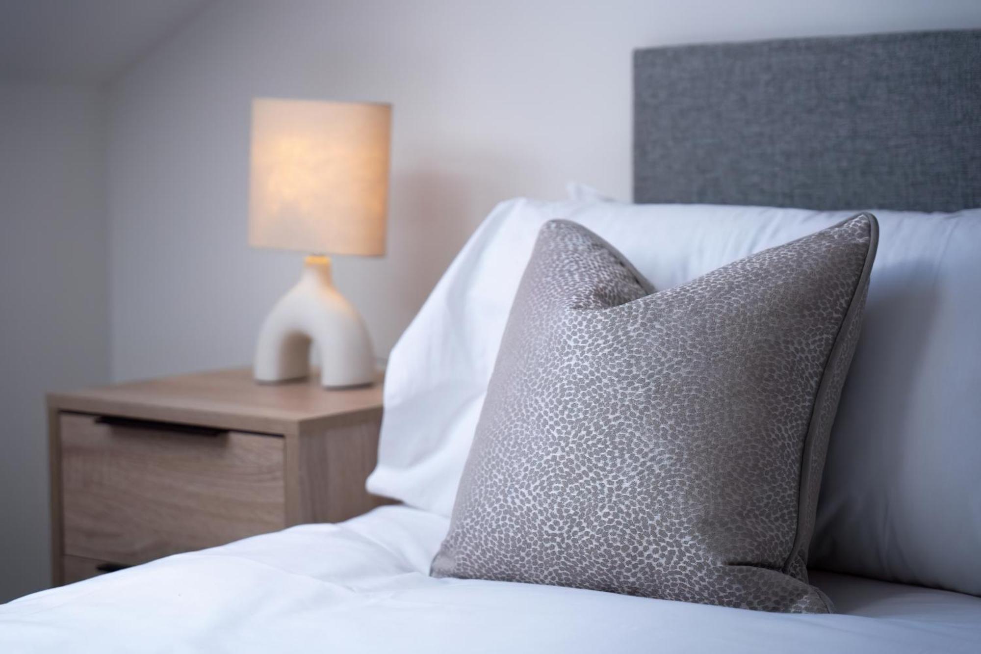 Lonsdale House Boutique Apartments อัลเวอร์สตัน ภายนอก รูปภาพ