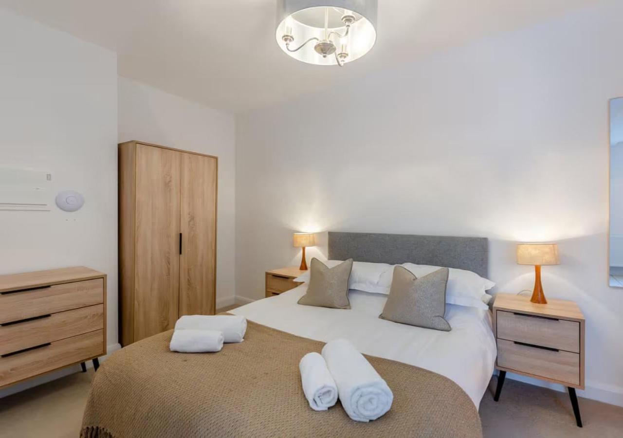 Lonsdale House Boutique Apartments อัลเวอร์สตัน ภายนอก รูปภาพ